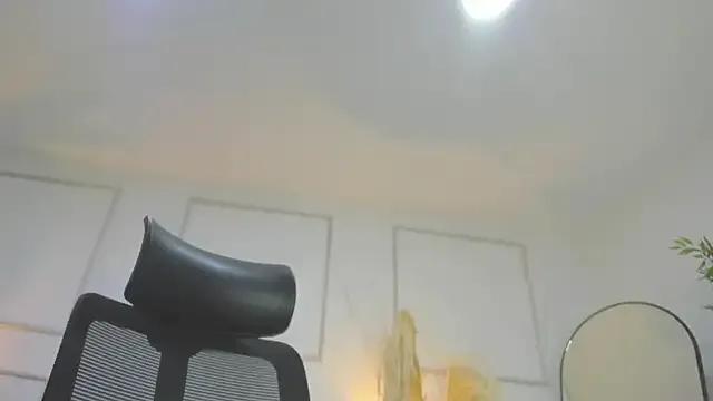 StripChat Emilywillis8 is Freechat Emilywillis8 — SQUIRT