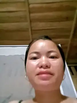 emly-xinh18 — Hello