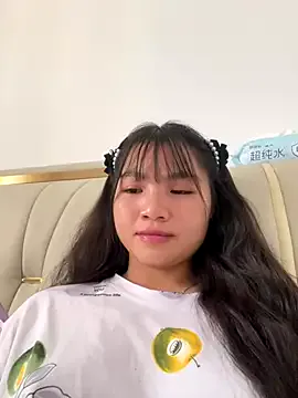 Emlyly-18 — yu thng Emly