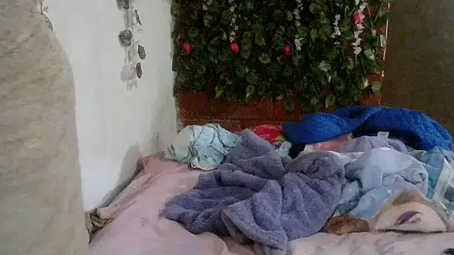 emmafox_ls — Show my breasts