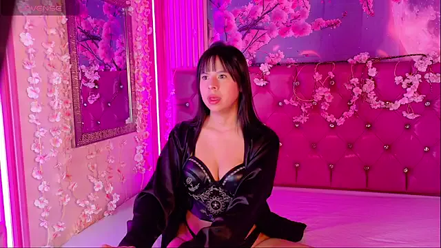 EmmaRicci23 — Showl fash panty 