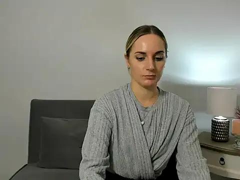 EmmaTempting — Ready to get wild ...