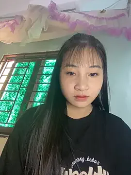 emvy-xinh04 — Freechat on StripChat