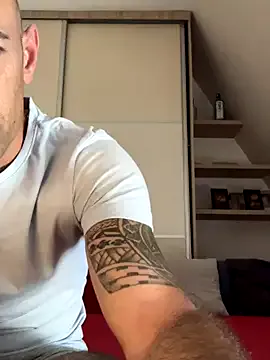Enriko_Aisah2025 — Punci nyals (2min) 