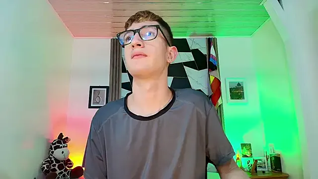 Erik_Osorio — hard cock