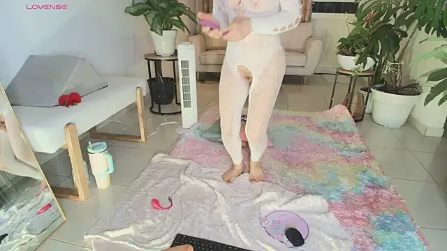 erotik_lady — saliva tits