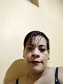 EscortRegina3535 — Reunir para la renta