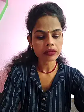 Eshna_Dabral — Freechat on StripChat