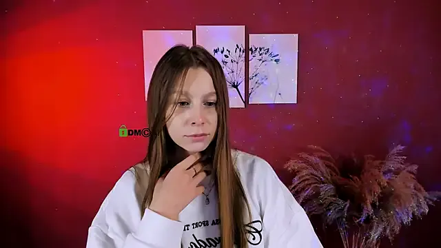 esme_moore_ — show panties