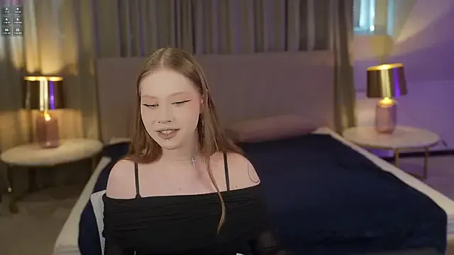 Esmie_Smile — nakked doggy
