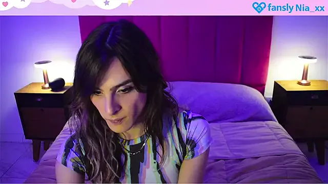 estrogen_nia — take off top 