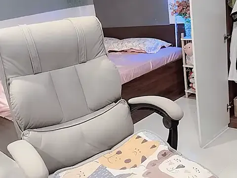 Eva-Public — sweet night