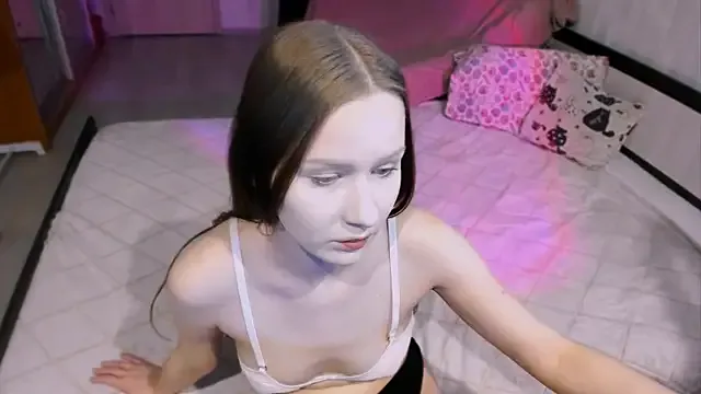 eva_maise — show my sweet pussy