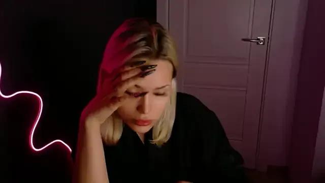 Eva_Mooor — cum show