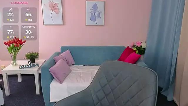 evafolver — Pussy rub over panties
