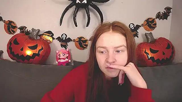 StripChat Evarey_ is Freechat Evarey_ — shake butt