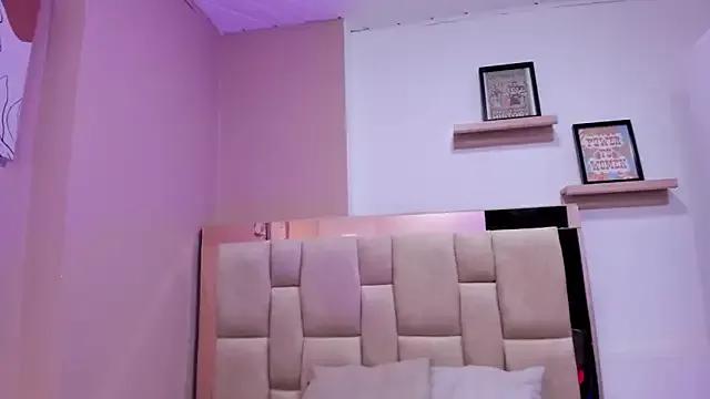 StripChat Eviiece is Private Eviiece — Private on StripChat