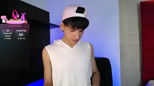 Ezra_Storm — Masturbation with two hands
