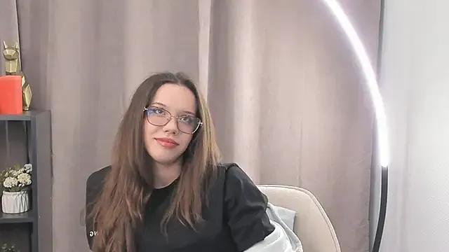 FabiolaCowing — stand up and turn around