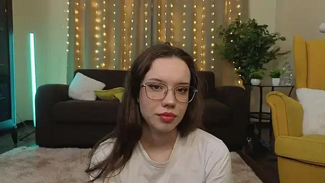 FabiolaCowing — touch my neck