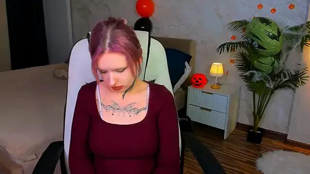 FaeRozellin — doggy pose & spank ass