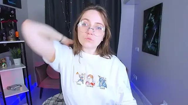 fairy_tara — Seduce with neck and collarbones