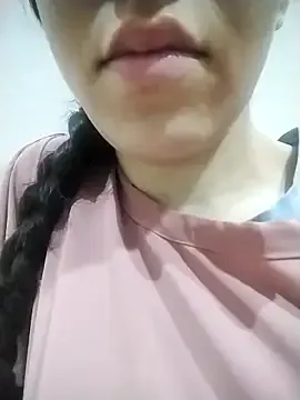 Farah99six — Freechat on StripChat