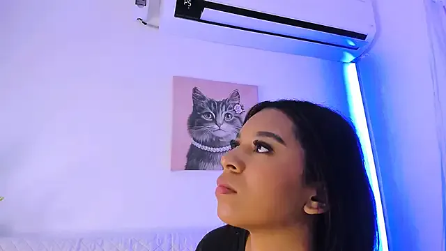 Fernanda_brown18 — show boobs