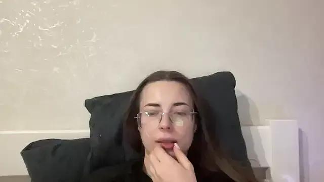 StripChat Feynelle is Freechat Feynelle — for the mood))