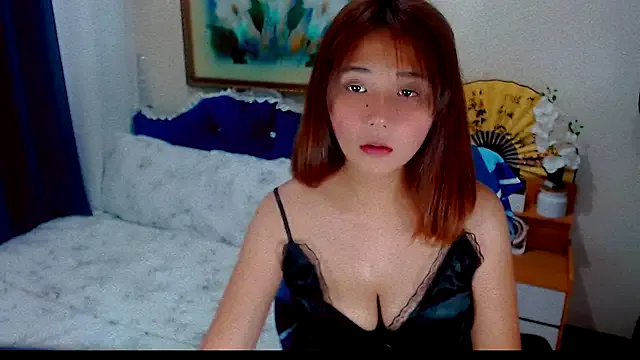 Filipinapoca — show and rub pussy