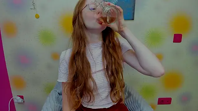 Fire_Luna — UPSKIRT VIEW