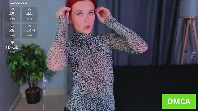 FoxxLina — take off my pants