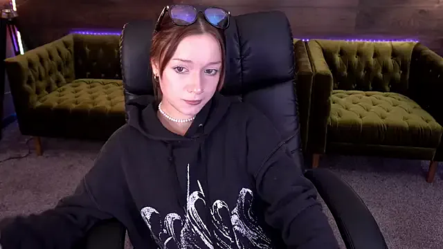 FoxyMayy — control my toy 10 min