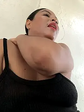 Francesca_ferrari — Open my blouse on the street