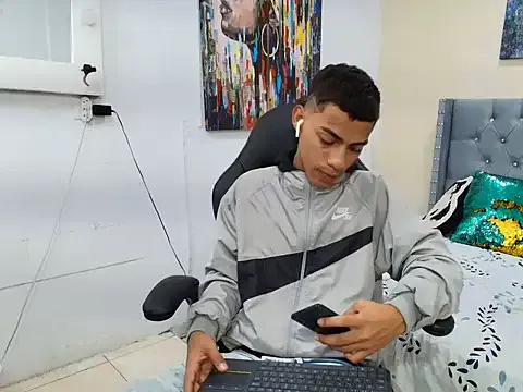 StripChat franco_clark is Freechat franco_clark — hi franco