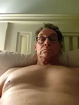 fskelly — strip and naked for 5 minutes