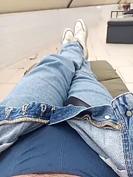 fullystroked — Huge cumshot