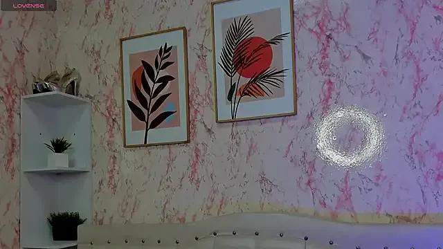 GabbieSkinny — PLUG (virgin asshole)