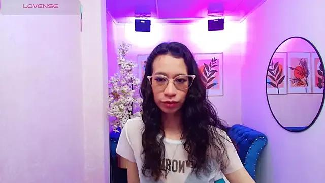 gabby_martinezz — Show boobs 