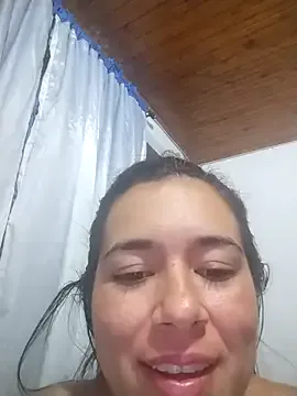GabbyConner — Kiss