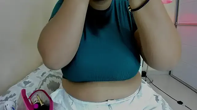 Gabriela_Brown — Show boobs and bounce harder!