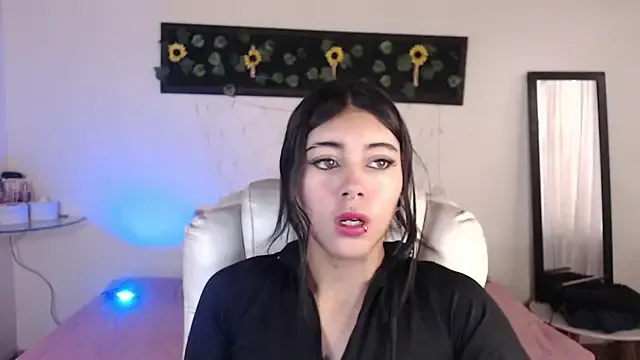 gabriella_live — mastubation con dildo