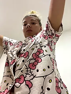 Gaby_002 — Show boobs
