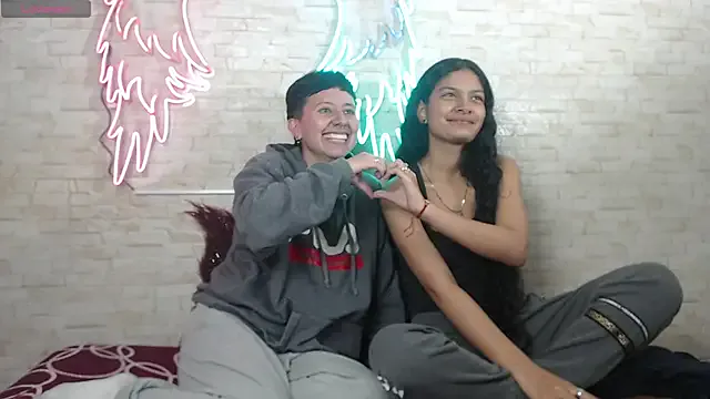 Gaby_and_Mei — SHOW TITTS