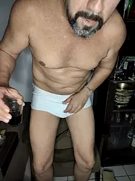 Gatoo_rj — 10 minutos de punheta at gozar
