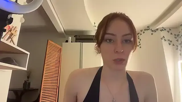 gemeasscarlatt — pose sexy