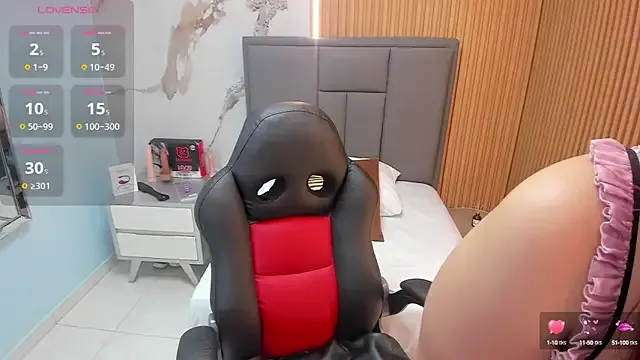 GERASMEBARACK — ride dildo pussy