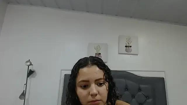 Giia_Monroe — Stand up and parade 