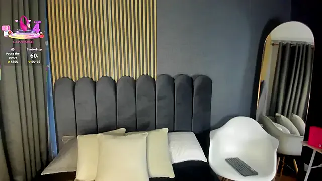 Gina_77 — Gag your cock until cry x 30 segs