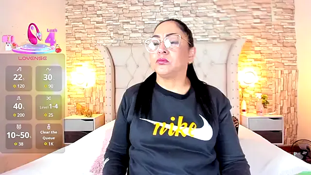 Gina_Myers —  hello gina 